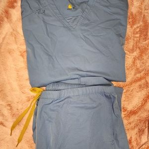 Carhartt Force Scrub Top & Pants